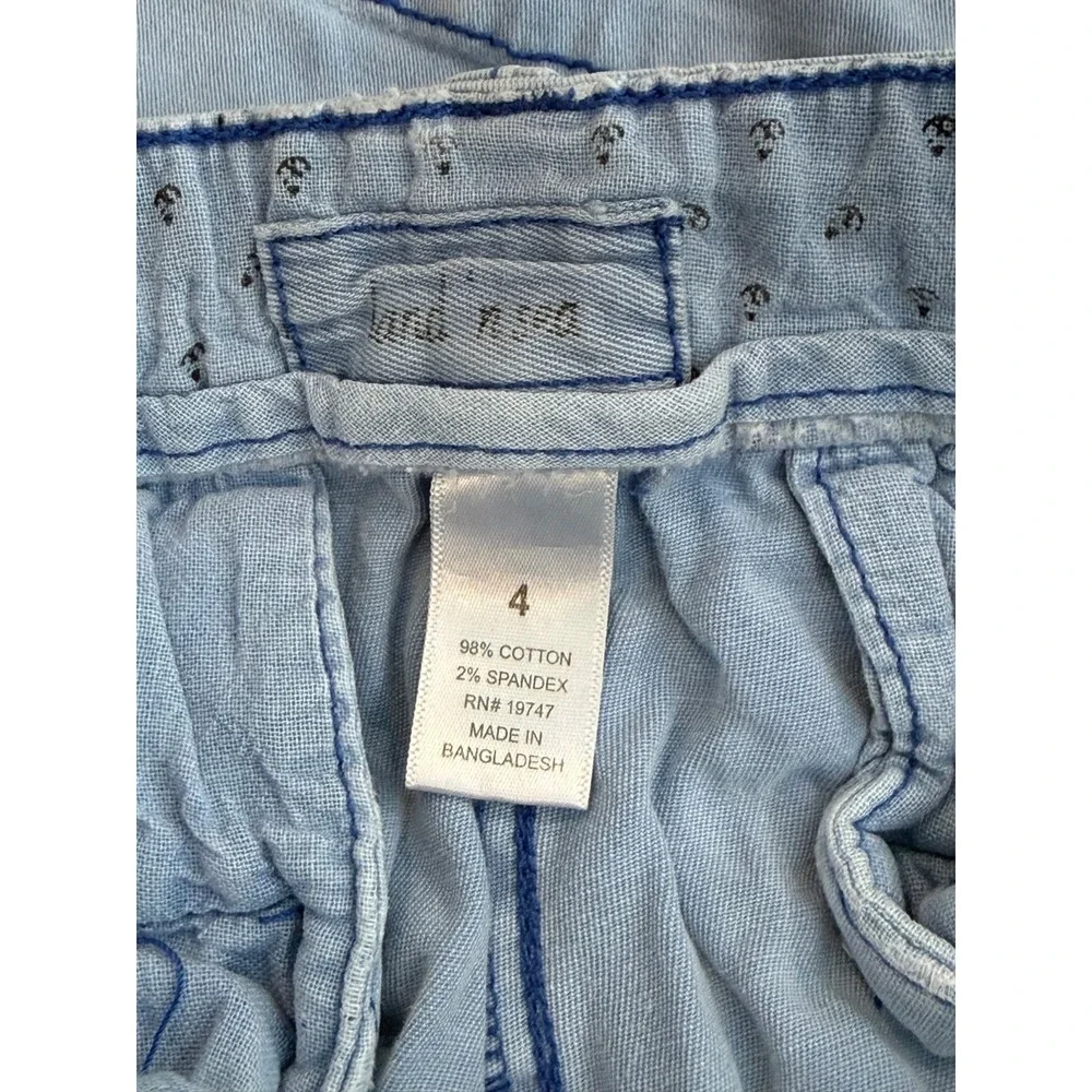Land 'n Sea Women's Cotton Stretch Shorts; Light Blue; Size 4